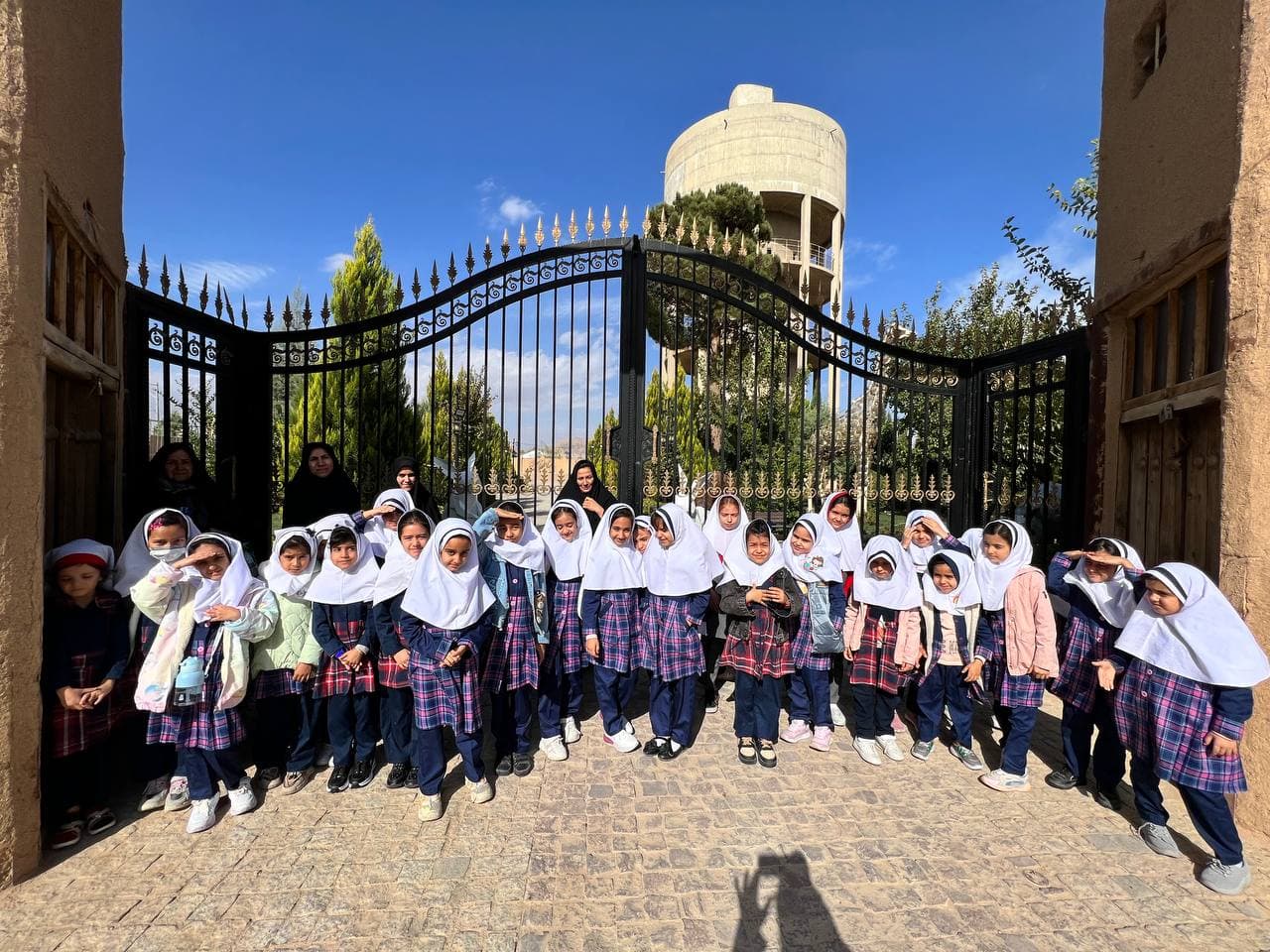 دبستان غیر دولتی فرشتگان